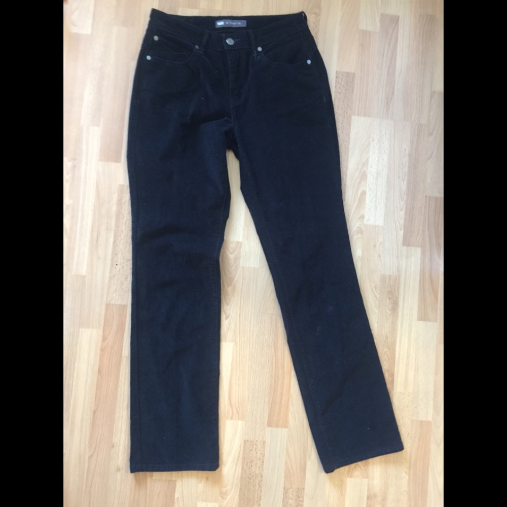 Levis corduroy stretch jeans NWOT